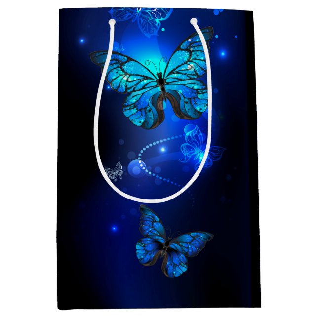 Morpho Fjäril i den mörka Bakgrunden (Framsidan)