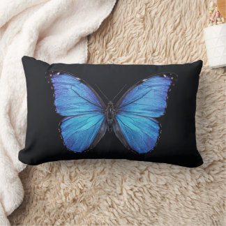 morpho fjäril isolerad på svart bakgrund lumbarkudde