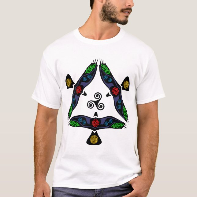 Morriganen (1) tee shirt (Framsida)