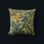Morris Vintage Pheasant ekorre och Flower Mönster Kudde<br><div class="desc">Detta är en digitalt förbättrad version av William Morris och John Henry Dearles fasansfulla berömd (1916) textilkonst.</div>