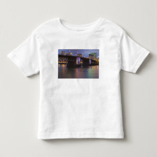 Morrisonbron över Willamettefloden T Shirt