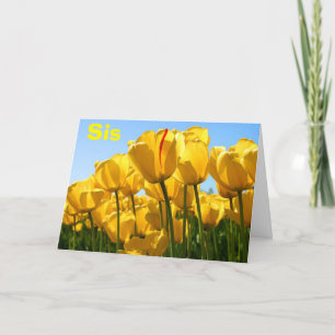MORS DAG KÄRLEK SYRRAN MED BUNCHER AV TULIPS ÄVEN KORT