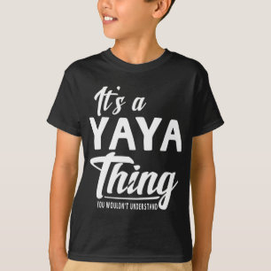 Mors dag presenterar sin "Yaya Sak Grandma Women's T Shirt