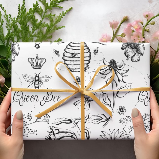 Mors dag Queen Bee och Flowers Presentpapper (Black and White Queen Bee & Crown Insect Illustration, typography, bee hive and flowers for Her)