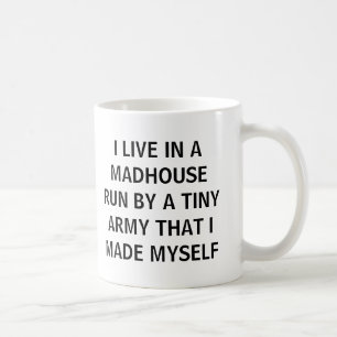 Mors daggåvaidé som jag bor i en madhouse kaffemugg