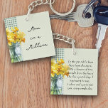 Morsa Avskrivning Dikt Grönt Gingham och Daffodils<br><div class="desc">Morsa uppskattade gåva - perfekt till mors dag,  födelsedag eller bara för att. Nyckelringen är dekorerad fram och tillbaka med en burk av vår-daffodils i blomning och en grönt land-bondskinka. Dikt i morsa är redigerbar,  liksom det handskrivna meddelandet på baksidan.</div>