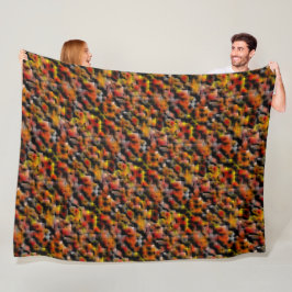 Mosaik med en blandning av röda och skurna överton fleecefilt