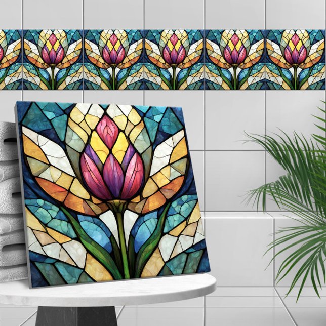 Mosaikglas av nedfläckad av tulippblommor kakelplatta (Skapare uppladdad)