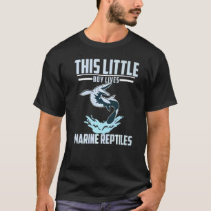 Mosasaurus PreHistorius Den lilla pojken bor Marin T Shirt