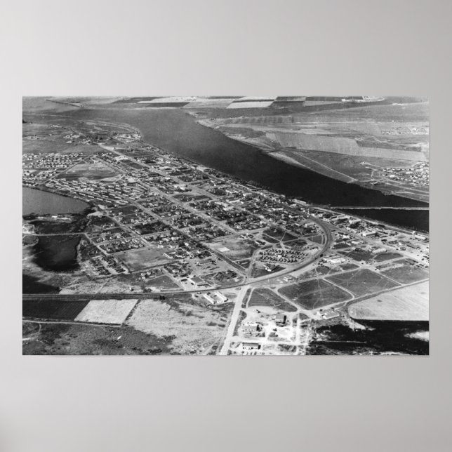 Moses Sjö, WA Aerial View of Town Photograph Poster (Framsidan)