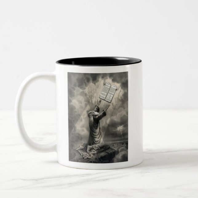Moses tar emot Lagen mugg (Vänster)