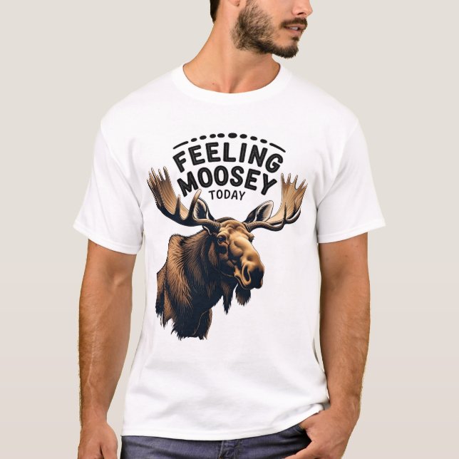 Mosey idag: Majestic Moose Graphic T Shirt (Framsida)