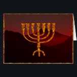 Moshe's Menora Hälsningskort<br><div class="desc">I Torah Moshe Rabbenu sägs: "Du ska göra en Menorah av rent guld, som blir slagen, ska Menorah vara gjord, dess bas, dess gren, dess gåbletter, dess knoppar, och dess blommor ska härledas från den, " [Shmot 25:31] och senare, "Se och konstruera, enligt den form som du visas på berget."...</div>