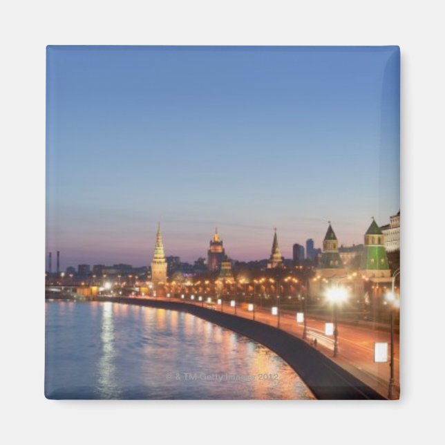 Moskva River i Dusk Magnet (Framsidan)