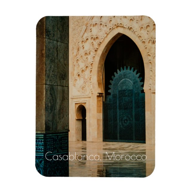 Mosque after Rain, Casablanca, Marocko Magnet (Vertikal)