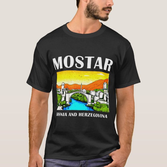 Mostar Bosnien och Hercegovina T Shirt (Framsida)