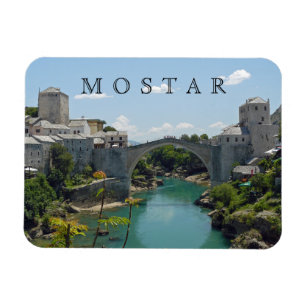 Mostar gammala Bridge beskådar kylmagneten Magnet