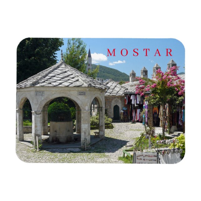 Mostar mosque courtyard view kylmagnet magnet (Horisontell)