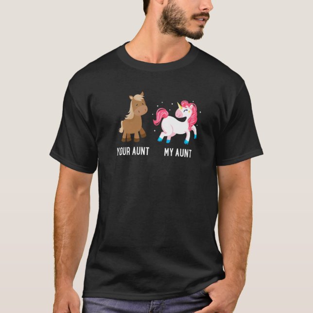 Moster jämfört med min Moster Magic Unicorn Fantas T Shirt (Framsida)