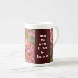 Möt mig i köket för espressomugg Kornell Benporslin Mugg