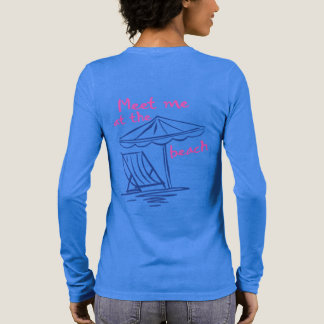 Möt mig på stranden–Grafisk sommarkänsla vid kuste T Shirt