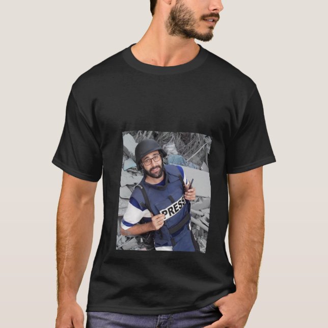Motaz Azaiza T Shirt (Framsida)