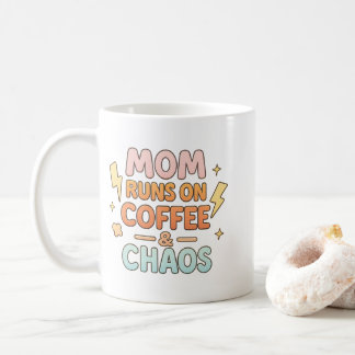 Mother’s Day “Mom Runs on Coffee & Chaos” Kaffemugg