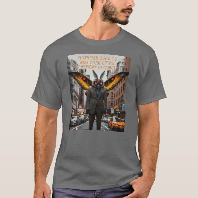 Mothman åker till New York City T Shirt (Framsida)
