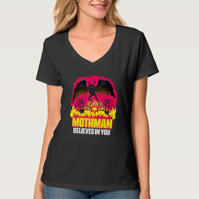 Mothman Tro in You Folklore Creepy Cryptid Cr T Shirt (Framsida)