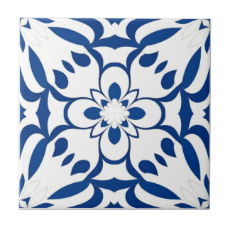 Motif bleu sur fond blanc kakelplatta