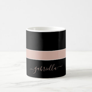 Motif noir et trait rose poudré avec prénom kaffemugg