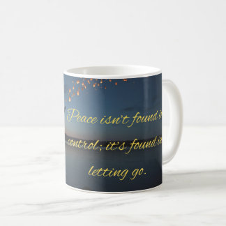 Motivational Quote Mug: Finding Peace Kaffemugg