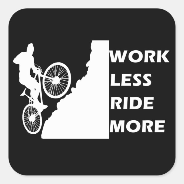 Motiverad mountainbikeåkning - rolig cykelcitat fyrkantigt klistermärke (Framsida)