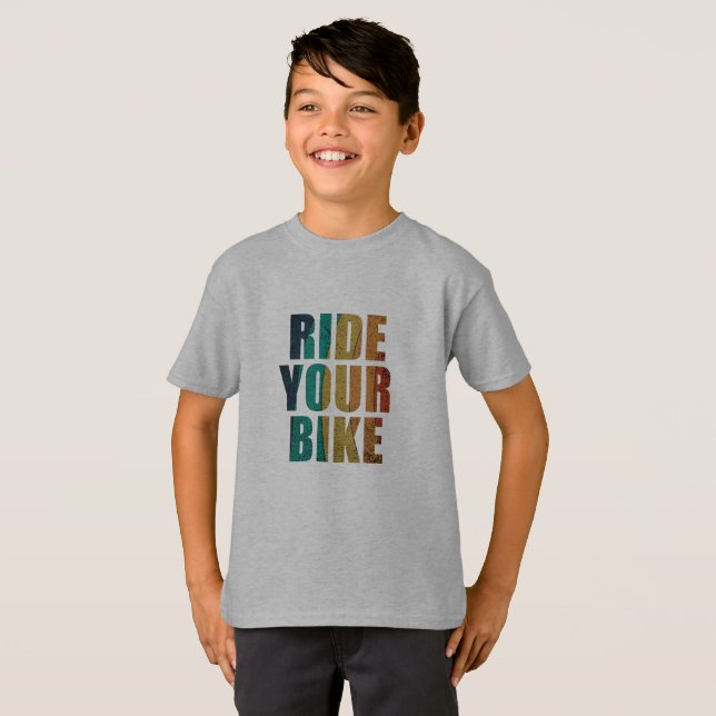 Motiverande bergsincitat t shirt (Hel framsida)