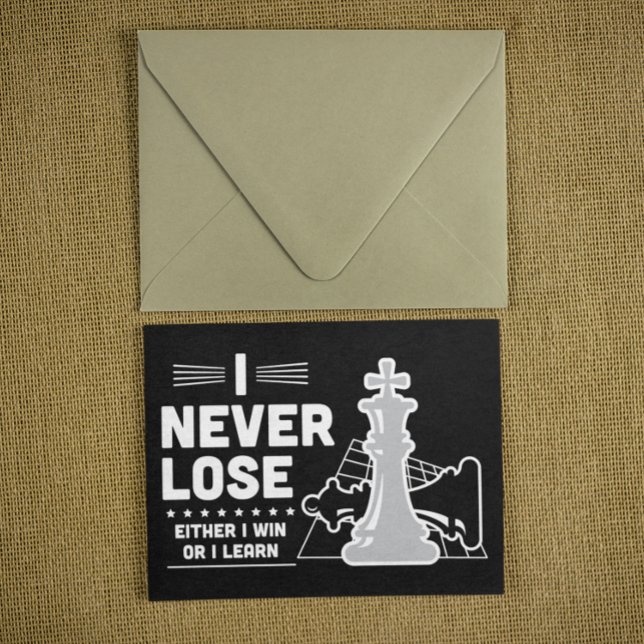 Motiverande Schackcitat Aldrig Förlora  Inbjudningar (Motivational Never Lose Chess Quote Invitation Card)