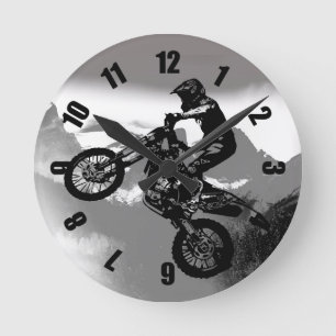 Motocross Biker - Rocky mountains   Rund Klocka