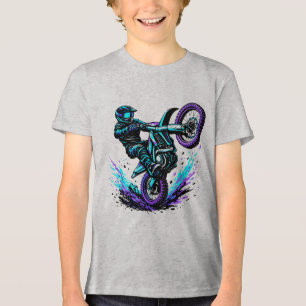 Motocrossförare gör wheelie i livlig rörelse t shirt
