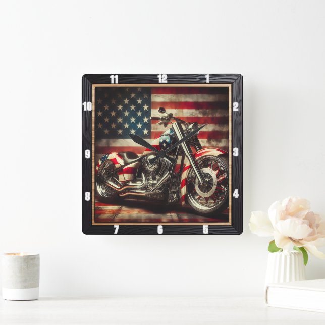 Motorcykel American Flagga Patriotic Fyrkantig Klocka (Hem)