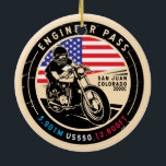 Motorcykel ingenjör Pass Colorado Julgransprydnad Keramik<br><div class="desc">Ingenjör-passet är färdigt i en vintage,  ett stil-emblem i en nödsituation. Det är en berömd-scenenhet som finns i Colorado och San Juan-bergen.</div>