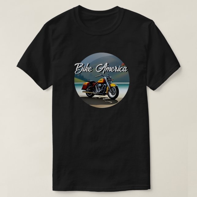Motorcykel parkerad nära Sjö T Shirt (Design framsida)