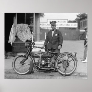 Motorcykelpolis, 1922. Gammalt foto Poster