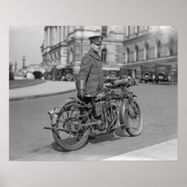 Motorcykelpolis, 1924. Gammalt foto Poster