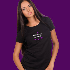 Motorcyklar är t-shirt för motorcyklar i magiska m