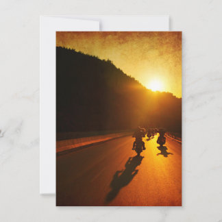 Motorcyklar i Sunset