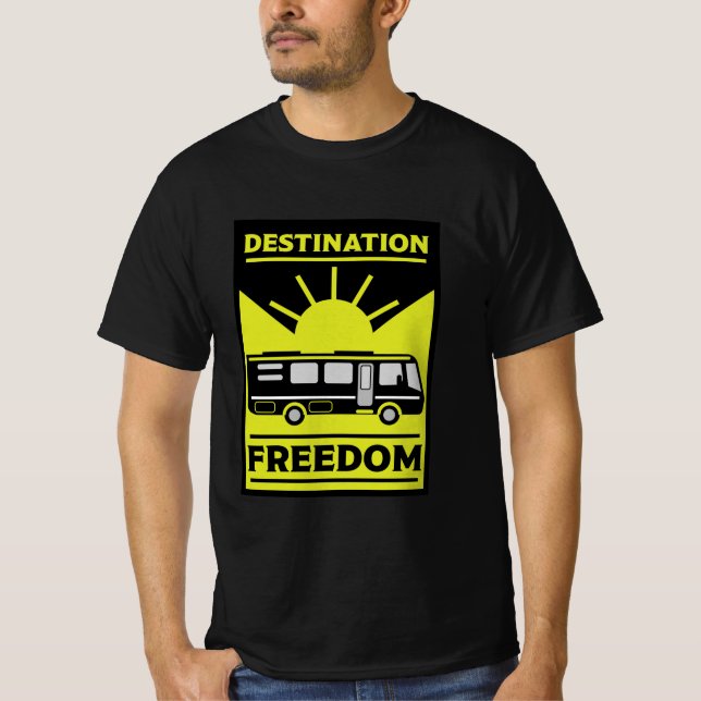 Motorhome Camping RV Freedom T-Shirt (Framsida)
