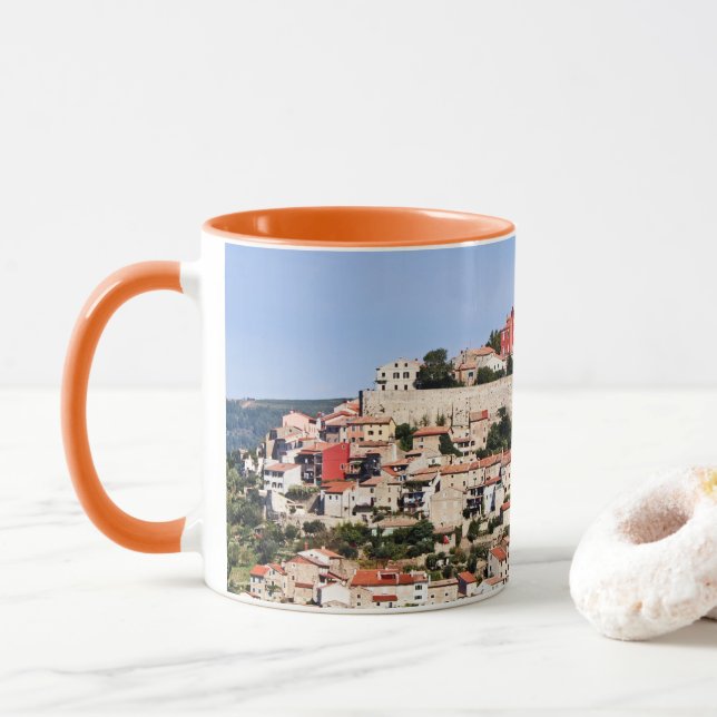 Motovun Croatia Mugg (Med munk)