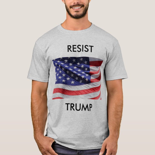 MOTSTÅ TRUMFt-skjortan Tee Shirt (Framsida)