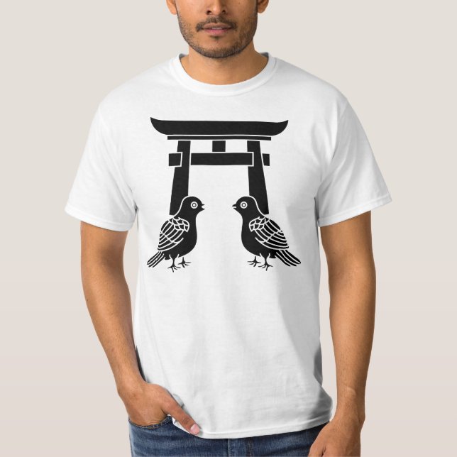Motstående duvor och Torii T Shirt (Framsida)