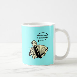 Motstånd är fruktlöst! (Dragspel) Kaffemugg