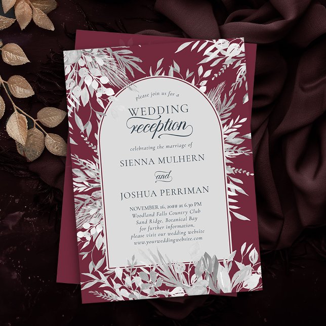Mottagning av botaniskt framlagt bågslasbröllop inbjudningar (Wedding Reception invitation in Burgundy and Grey from the Foliage Duet Collection by Darling & May)